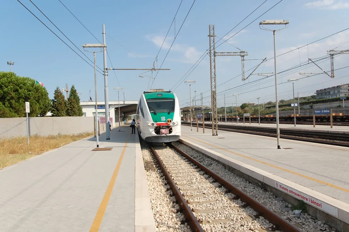 Stazione Vasto-San Salvo — Vasto (Abruzzo)